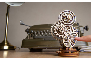 Mechanical model kit «Steampunk Clock»