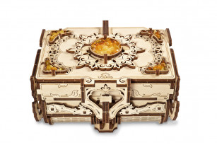 Mechanical model kit «The Amber Box»