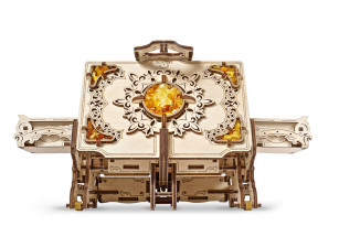 Mechanical model kit «The Amber Box»