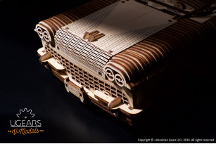 Dream Cabriolet VM-05 mechanical model kit