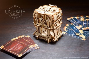 Deck Box: device kit for card games