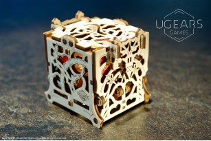 Dice Keeper: device kit for tabletop games