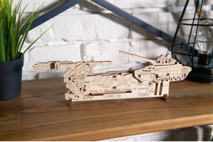 Fire and Forget model kit