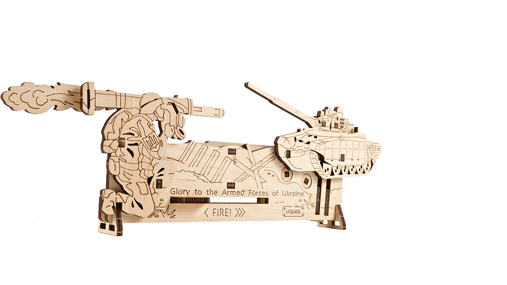 Fire and Forget model kit