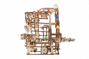 Marble Run Tiered Hoist model kit
