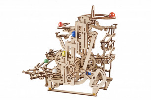 Marble Run Tiered Hoist model kit