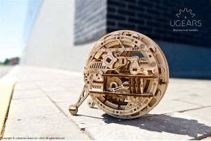 Monowheel mechanical model kit