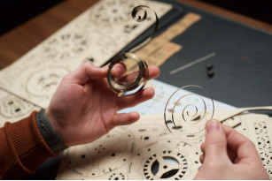 Sky Watcher Tourbillon Table Clock mechanical model kit
