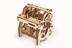 «Gearbox» educational mechanical model kit