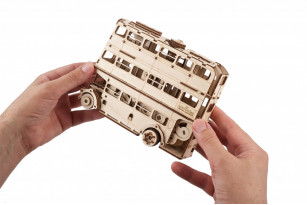 Knight Bus™ model kit 