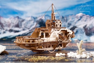 Tugboat mechanical model kit